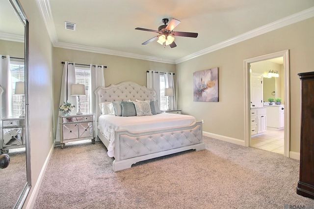 13348 Autumn Run Dr, Walker, LA 70785