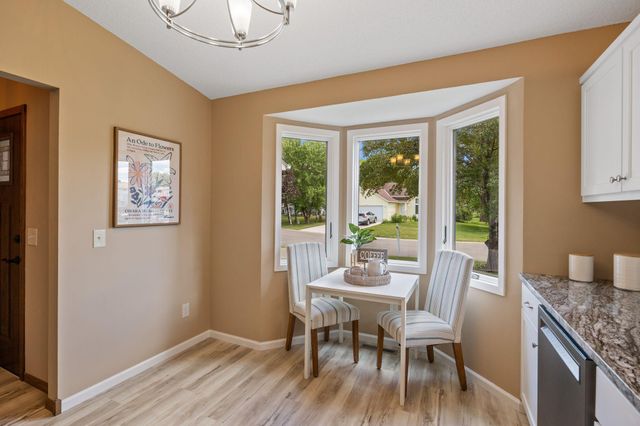 1941 Berkshire Drive, Eagan, MN 55122