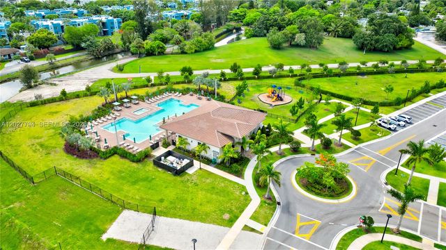 12453 NW 23rd Ct, Miami, FL 33167