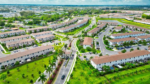 12453 NW 23rd Ct, Miami, FL 33167