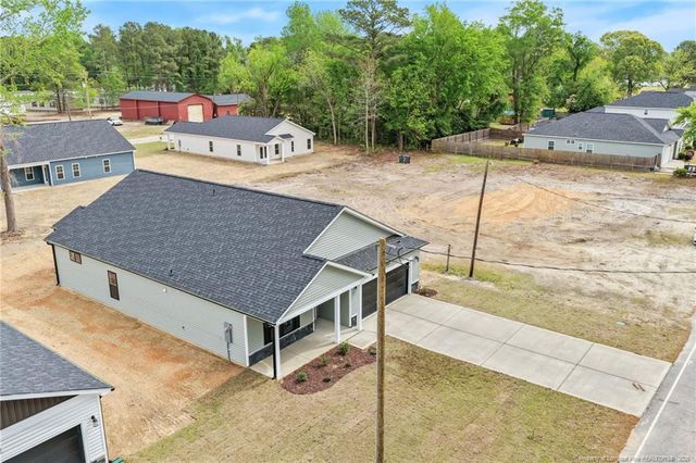 4045 Church Street, Wade, NC 28395