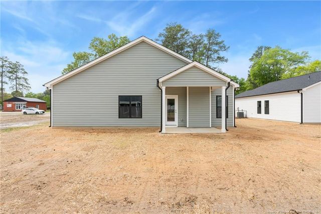 4045 Church Street, Wade, NC 28395