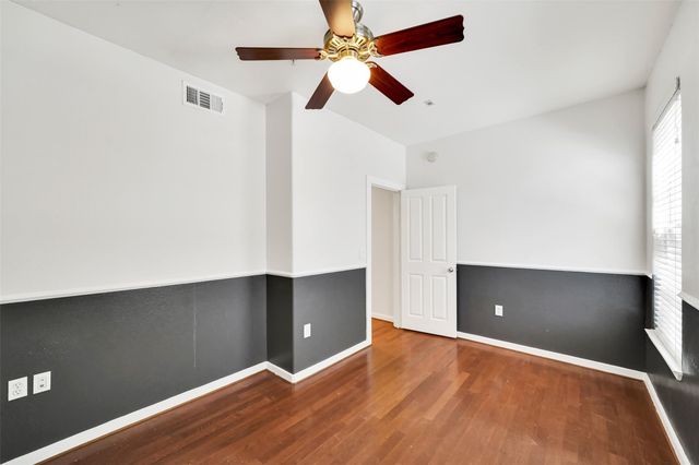 2216 Chenevert Street 6, Houston, TX 77003