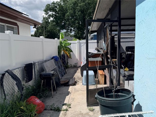 3915 W BROAD STREET, Tampa, FL 33614
