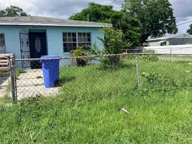 3915 W BROAD STREET, Tampa, FL 33614