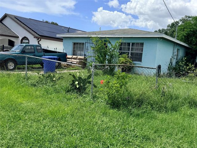 3915 W BROAD STREET, Tampa, FL 33614