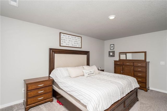 3020 NW Reinhart Drive, Ankeny, IA 50023