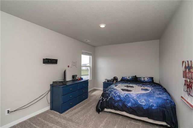 3020 NW Reinhart Drive, Ankeny, IA 50023