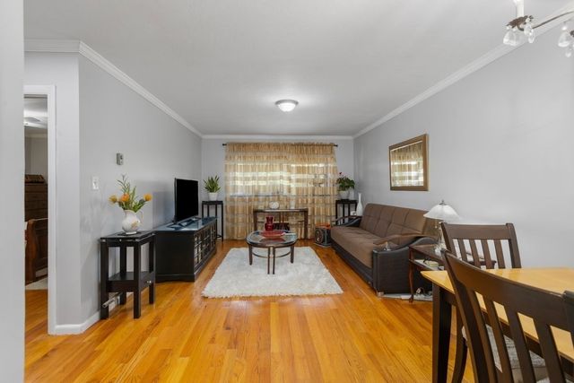 624 Hyde Park Ave D3, Boston, MA 02131