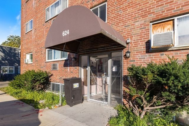 624 Hyde Park Ave D3, Boston, MA 02131