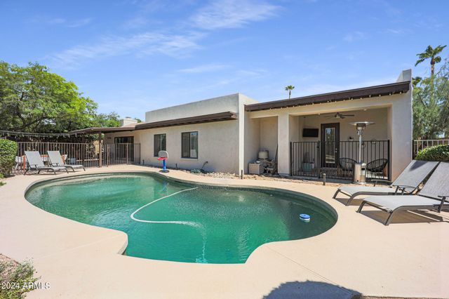 8526 E San Jacinto Drive, Scottsdale, AZ 85258