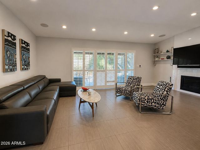 8526 E San Jacinto Drive, Scottsdale, AZ 85258