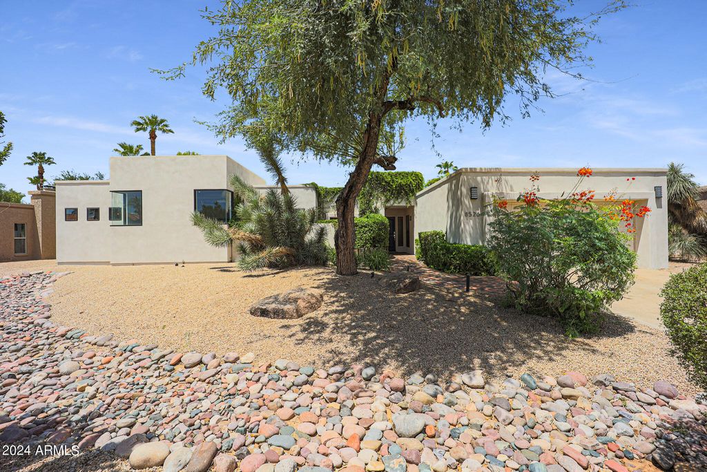 8526 E San Jacinto Drive, Scottsdale, AZ 85258