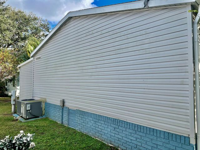 4541 NW 69th St I-08, Coconut Creek, FL 33073