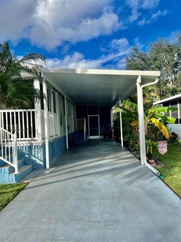 4541 NW 69th St I-08, Coconut Creek, FL 33073