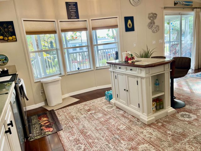 4541 NW 69th St I-08, Coconut Creek, FL 33073