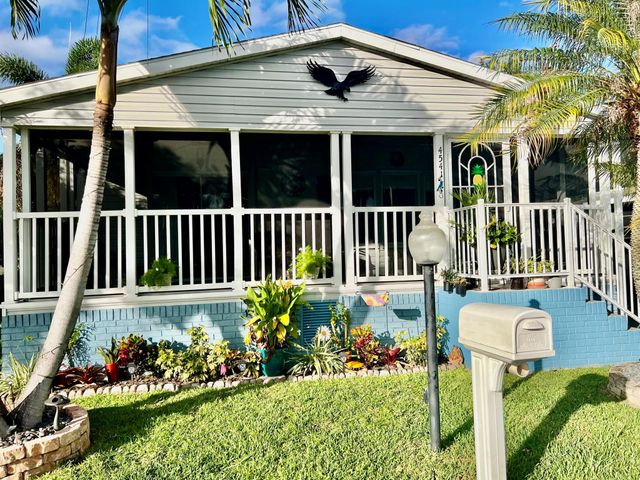 4541 NW 69th St I-08, Coconut Creek, FL 33073