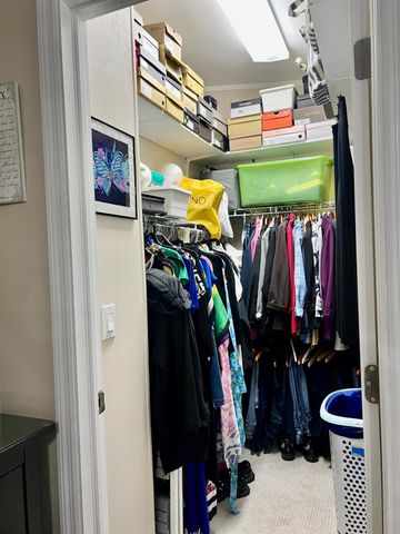 4541 NW 69th St I-08, Coconut Creek, FL 33073