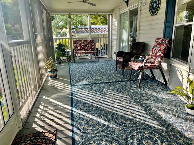 4541 NW 69th St I-08, Coconut Creek, FL 33073