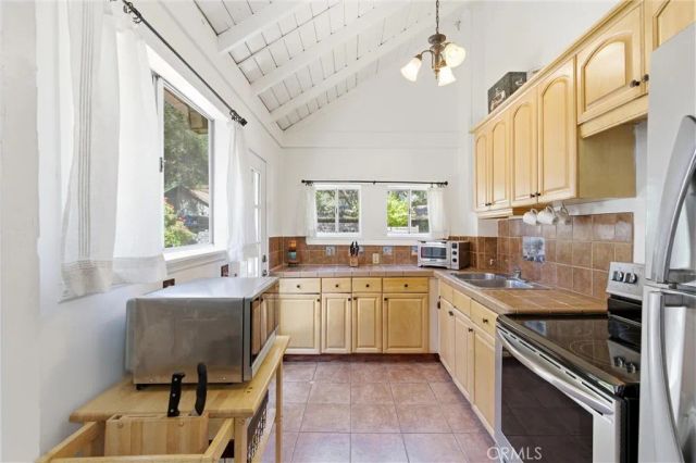 14862 Wildcat Canyon Road, Silverado, CA 92676