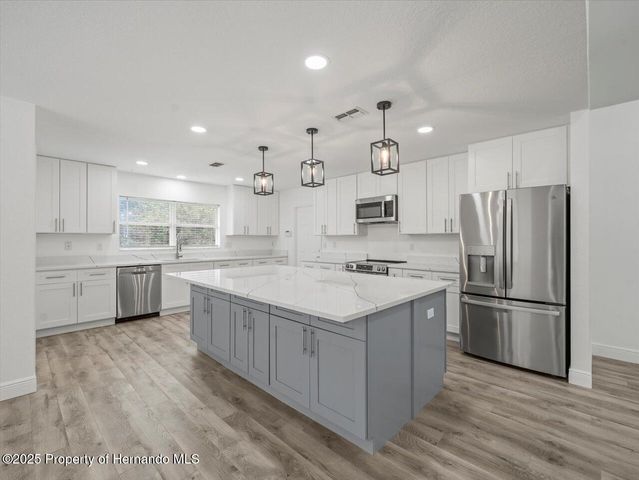 13 Witch Hazel Court, Homosassa, FL 34446