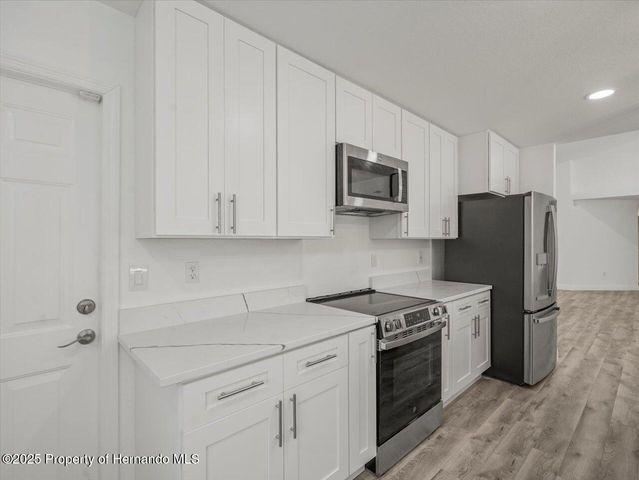 13 Witch Hazel Court, Homosassa, FL 34446