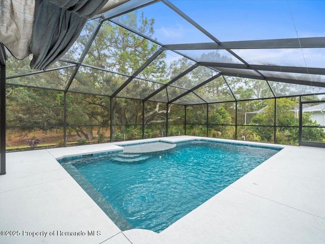 13 Witch Hazel Court, Homosassa, FL 34446