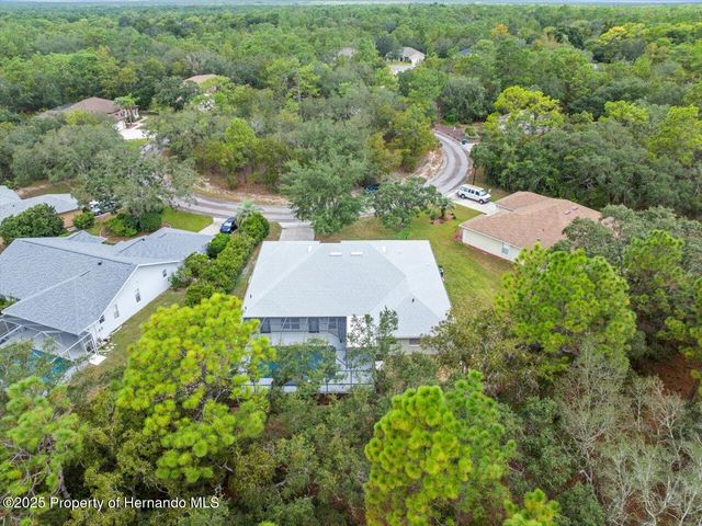 13 Witch Hazel Court, Homosassa, FL 34446