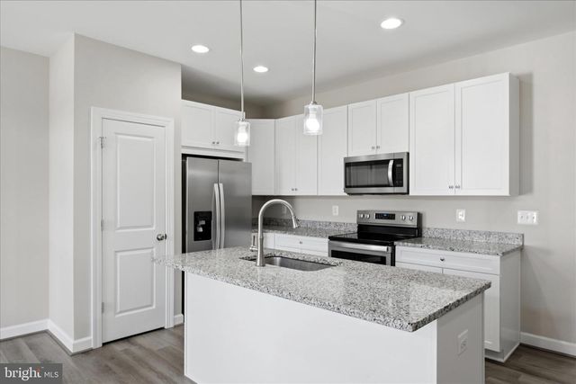 117 CORALYROSE CT, Winchester, VA 22602