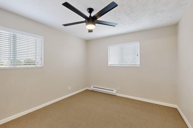 810 San Juan De Rio Drive SE, Rio Rancho, NM 87124