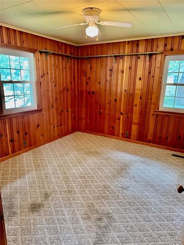 407 Killarney Drive, Greenville, IL 62246