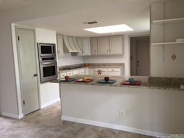 3482 RIVER NORTH DR, San Antonio, TX 78230