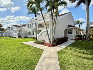 2221 SE 27th Drive 106B, Homestead, FL 33035