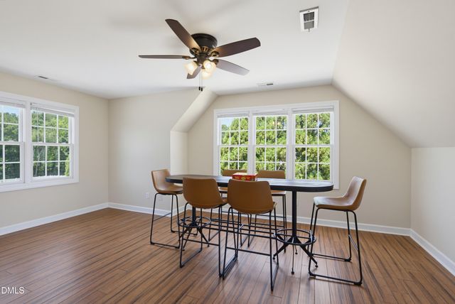 6616 Wavcott Drive, Fuquay Varina, NC 27526