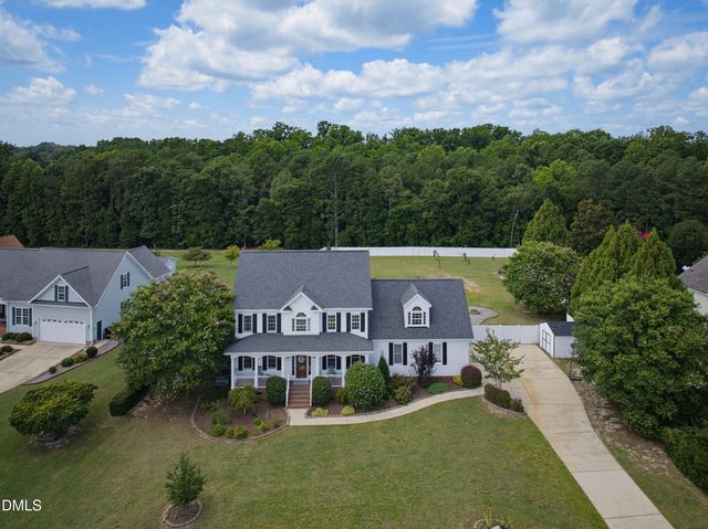 6616 Wavcott Drive, Fuquay Varina, NC 27526