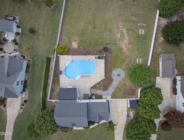 6616 Wavcott Drive, Fuquay Varina, NC 27526