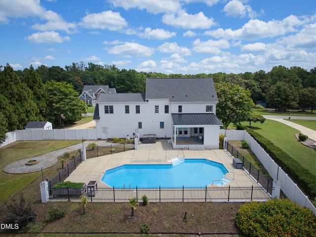 6616 Wavcott Drive, Fuquay Varina, NC 27526