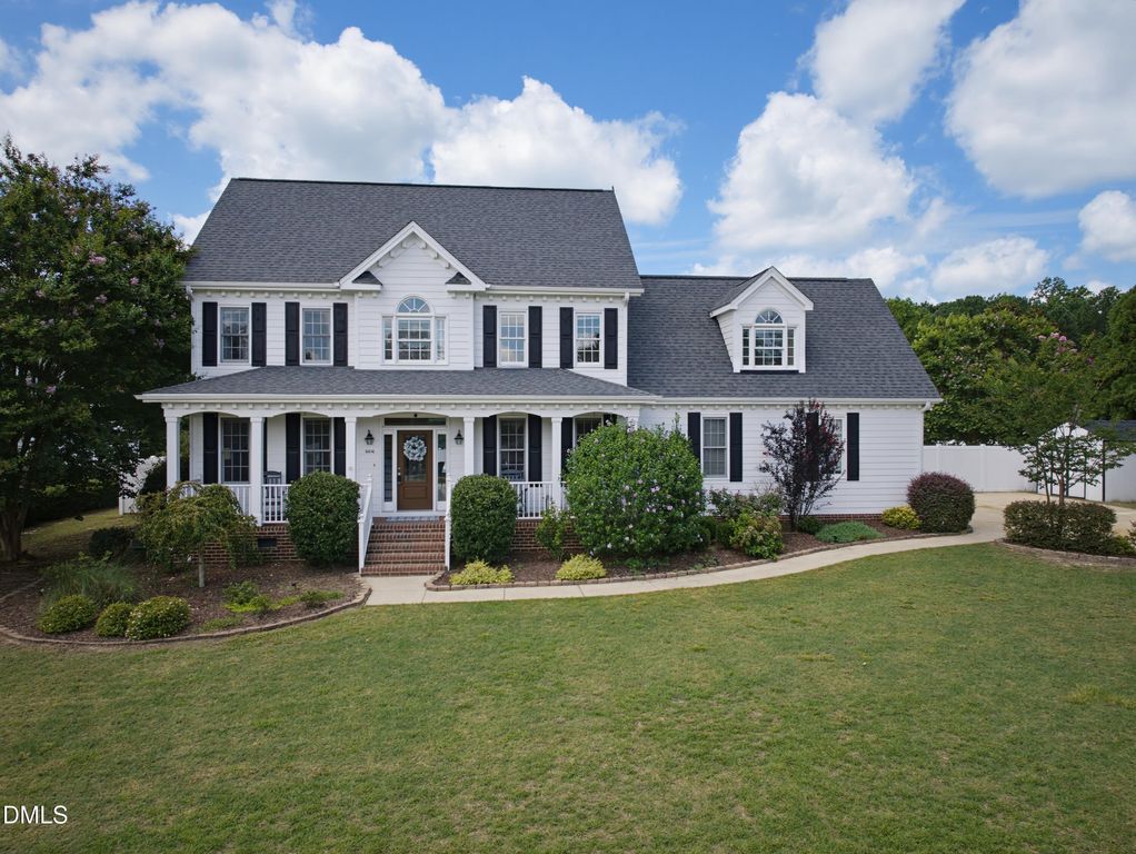 6616 Wavcott Drive, Fuquay Varina, NC 27526
