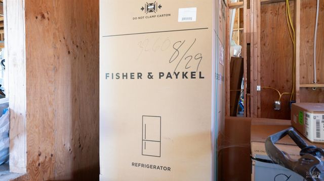 487 Ormsby Ln, Petaluma, CA 94954