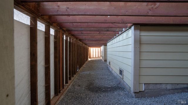 487 Ormsby Ln, Petaluma, CA 94954