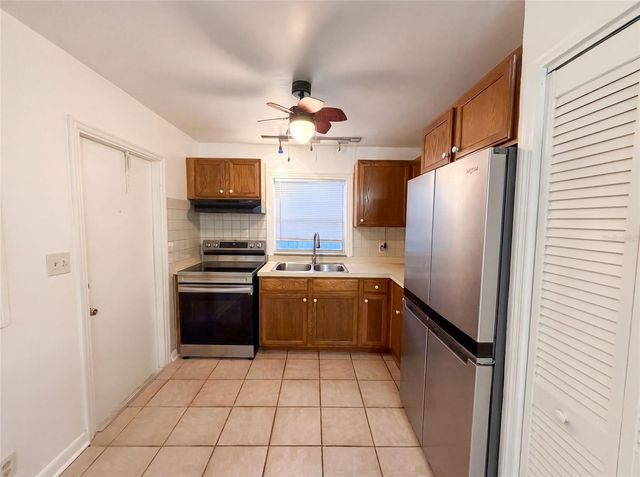 626 S 67TH STREET, Tampa, FL 33619