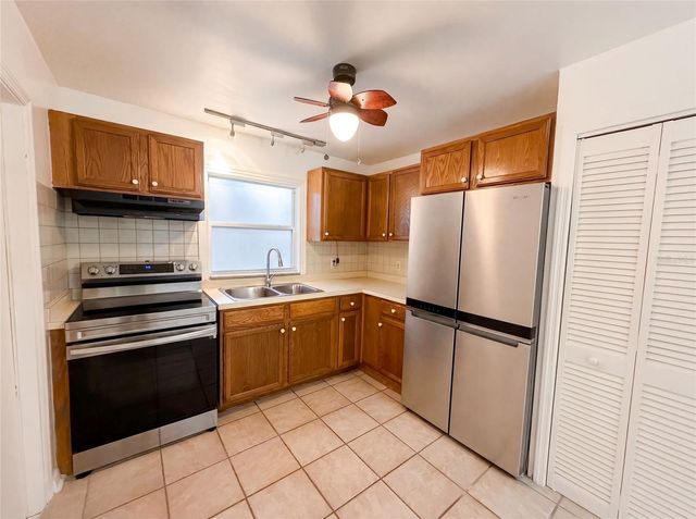 626 S 67TH STREET, Tampa, FL 33619