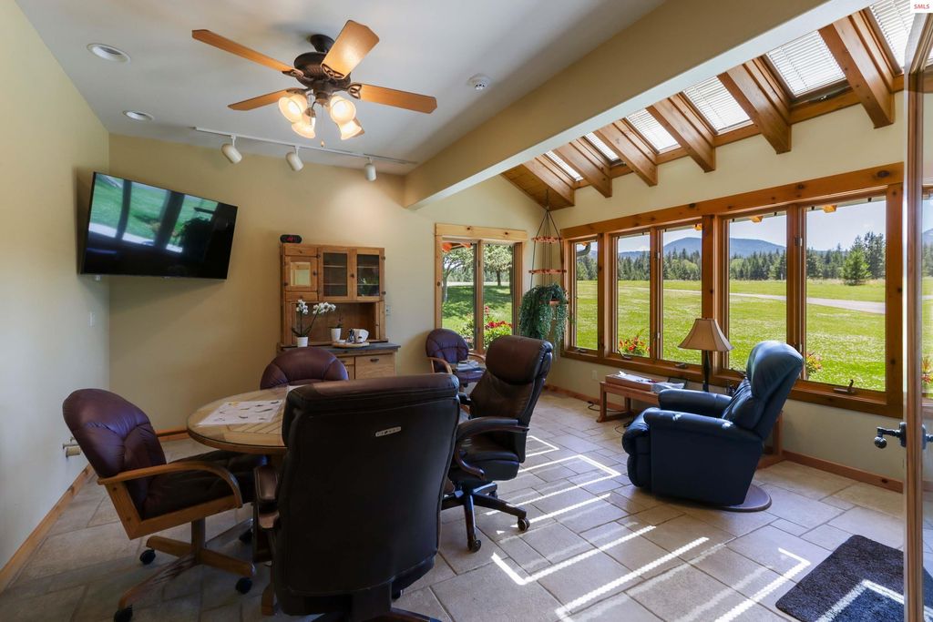 877 Heath Lake Road, Sagle, ID 83860 photo 14