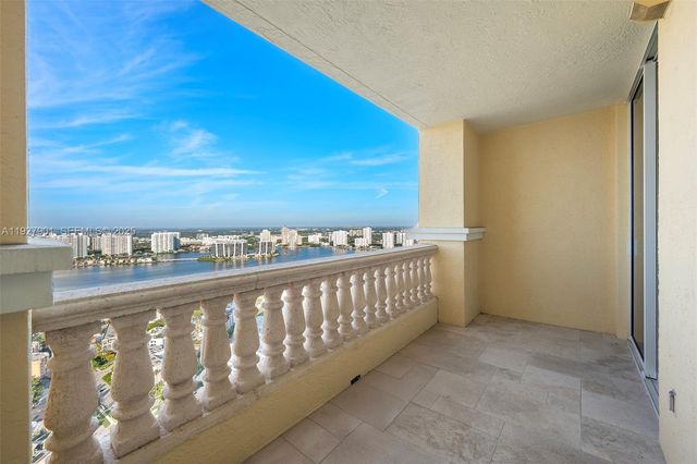 17875 Collins Ave 4303, Sunny Isles Beach, FL 33160