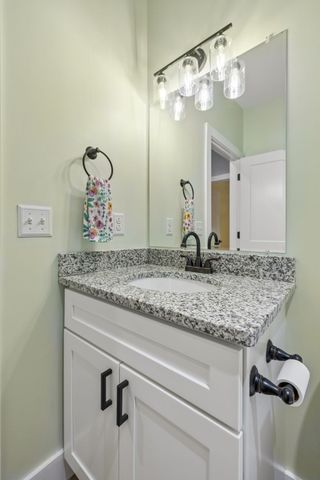 111 Friel Dr, Waverly, TN 37185