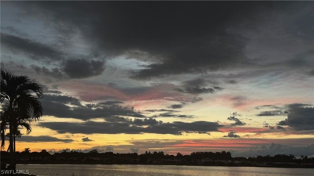 7271 Mill Pond CIR, Naples, FL 34109