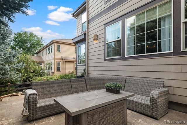 6072 S Paris Street, Greenwood Village, CO 80111