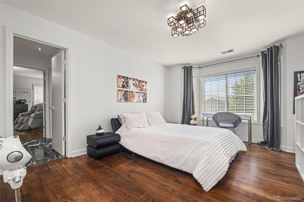 Image 24 of property listing at 6072 S Paris Street, Greenwood Village, CO 80111