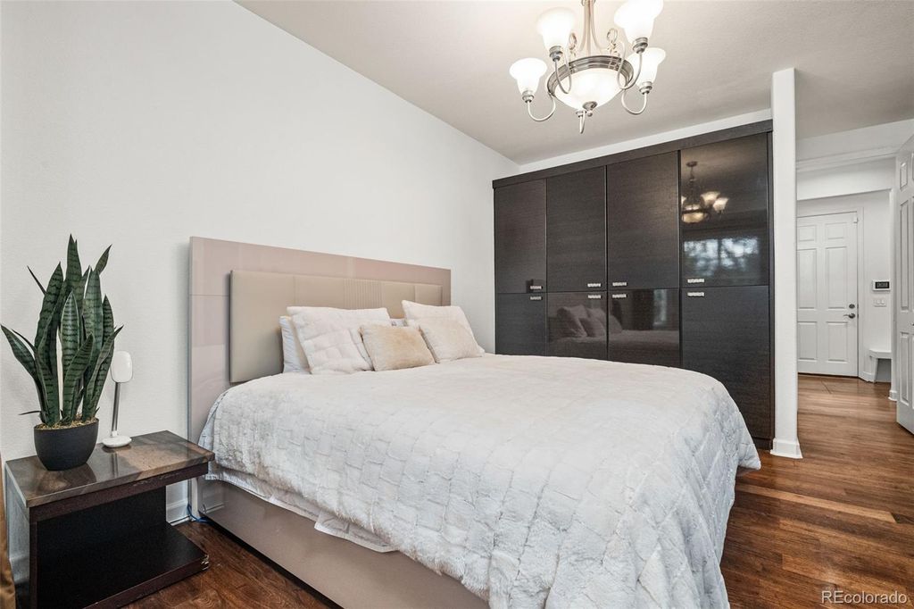 Image 35 of property listing at 6072 S Paris Street, Greenwood Village, CO 80111