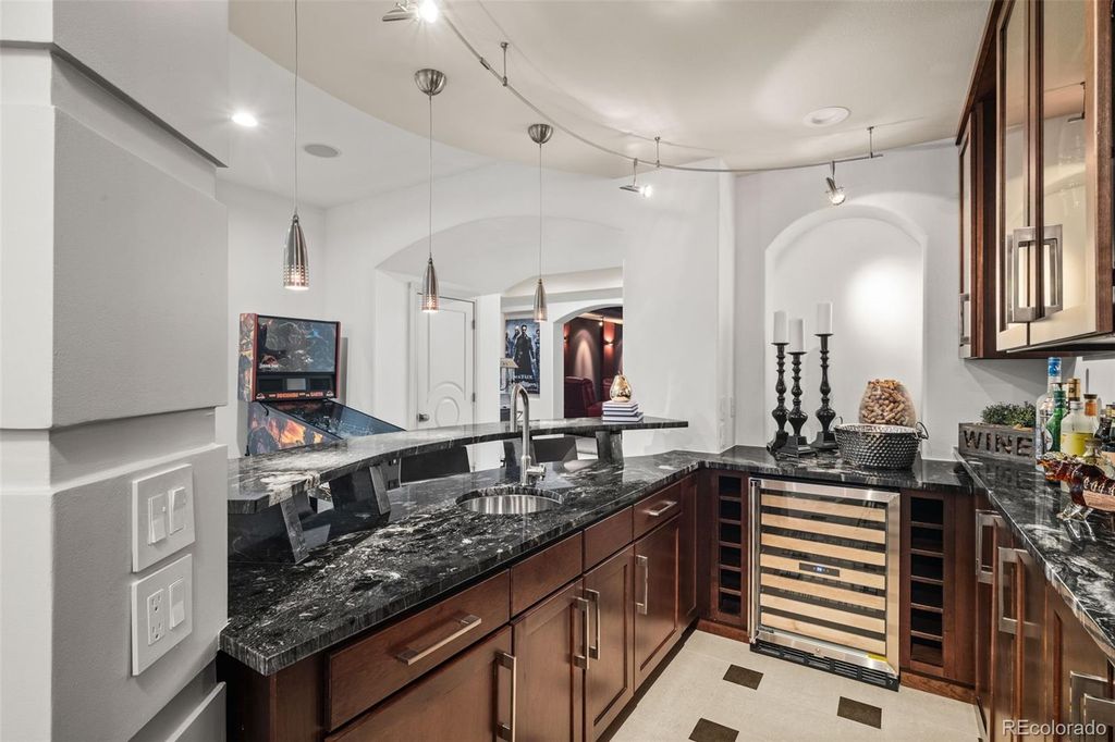 Image 42 of property listing at 6072 S Paris Street, Greenwood Village, CO 80111